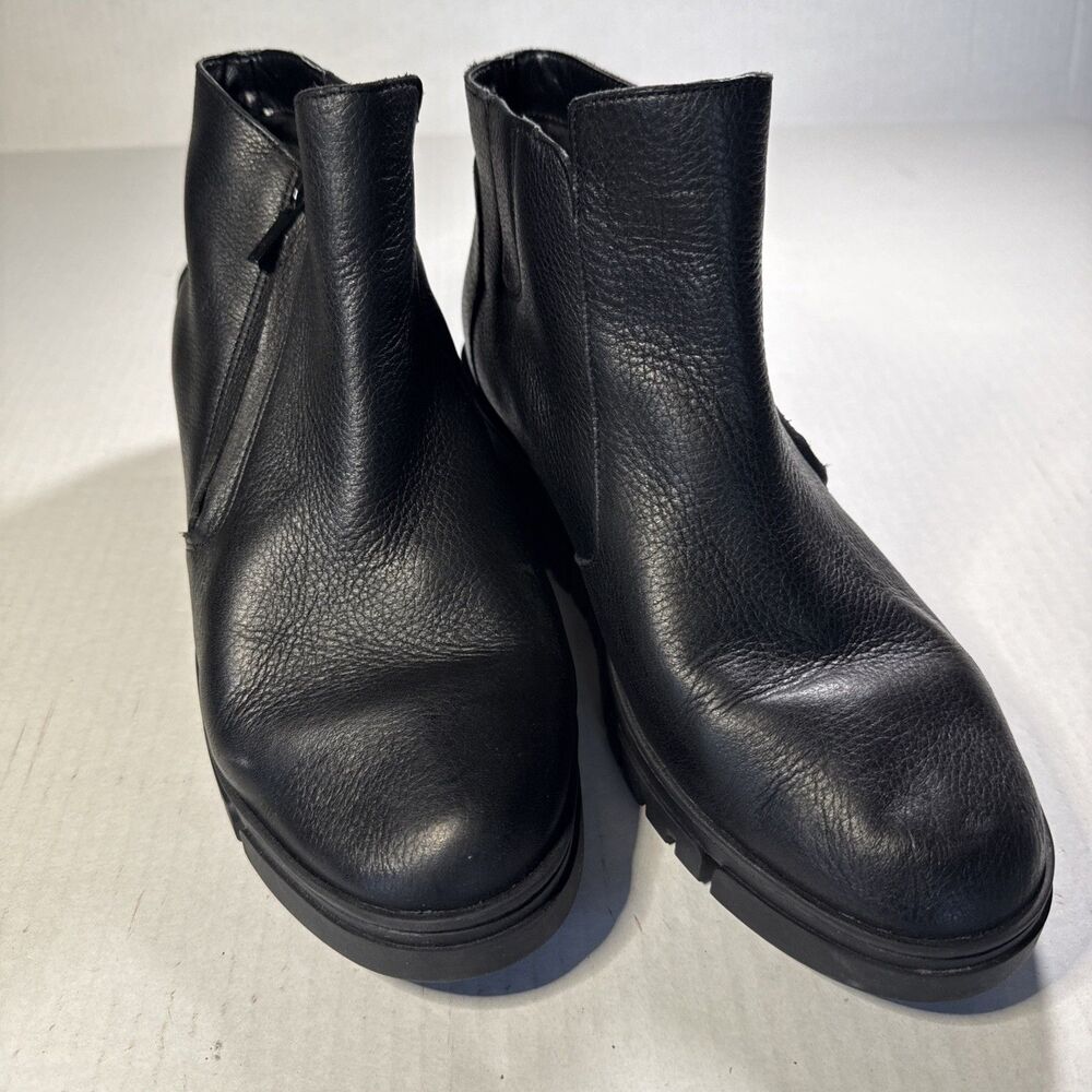 Vionic Uptown Sur Booties Women's 8 Black Leather Flexible Wedge Ankle Boots Zip - Picture 7 of 11